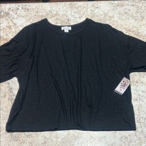 Sofia by Sofia Vergara Black Short Sleeve Tee